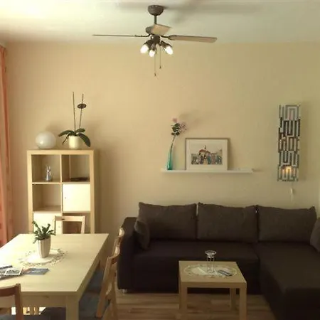 Apartment Ferienwohnung In Der Altstadt Waren (Mueritz)